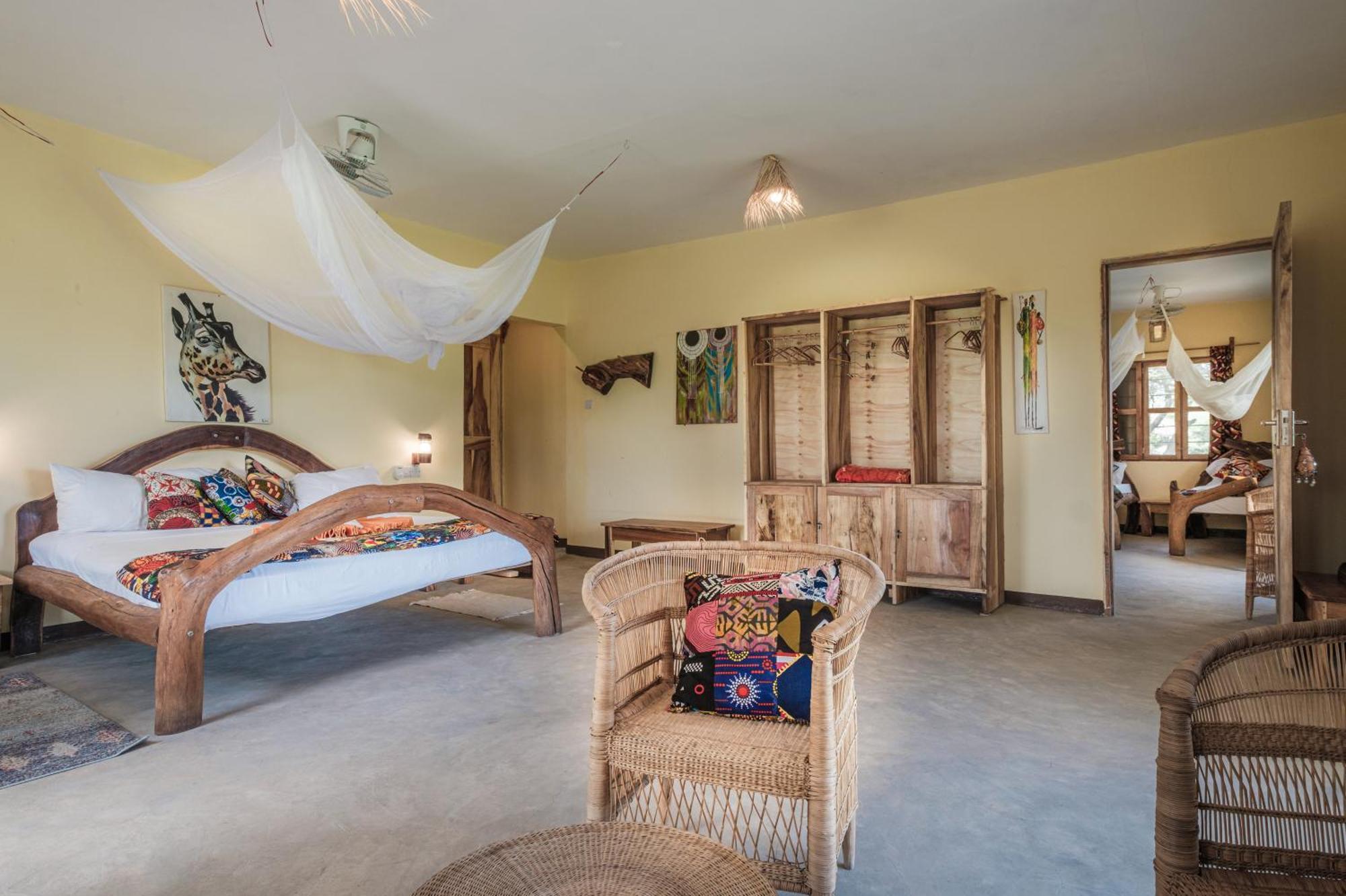 Lake Natron Maasai Giraffe Eco Lodge And Camping Mtowabaga 외부 사진